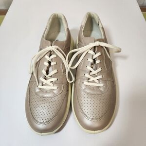 ecco leather lace up womens sneaker shoes extra wide fit sz 10 tan taupe euc